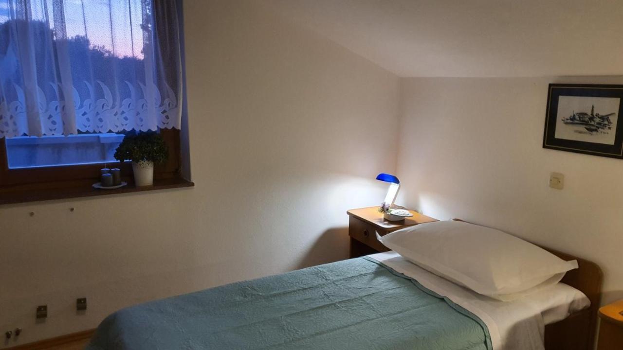 Goga Villa Zdrelac Luaran gambar